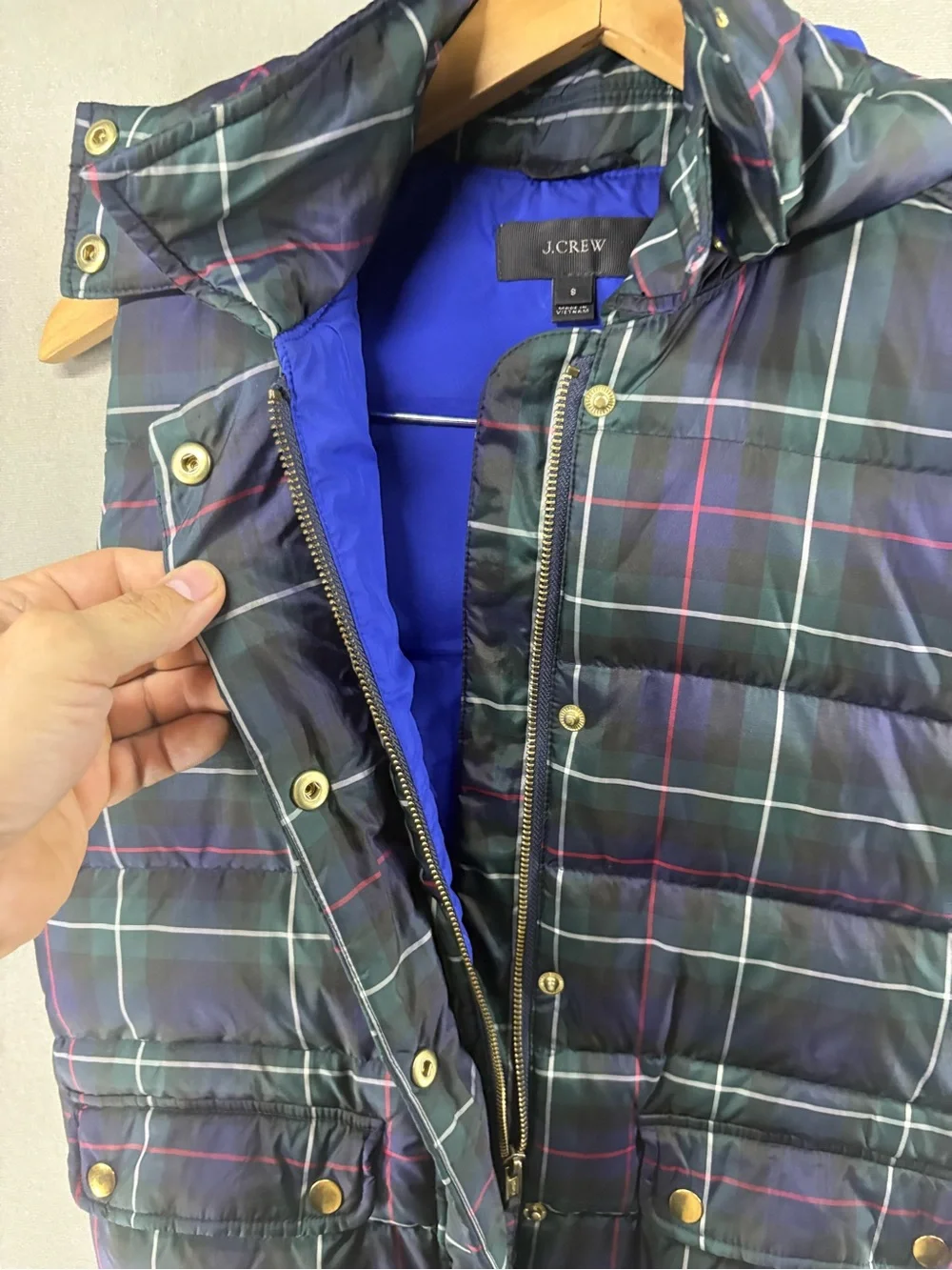 J. CREW Puffer Hood Vest Womens Small Tartan Plaid Duck Down Waterfowl Feather
